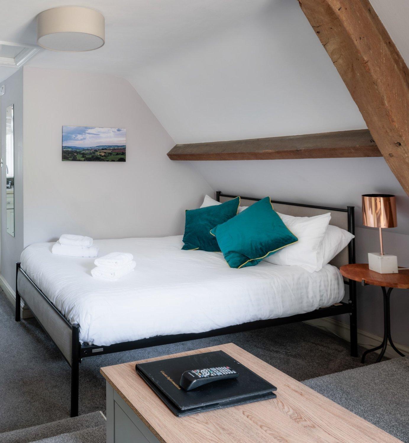 The School Rooms Estate Beautiful, Georgian Apartments With Private Heated Pool And Hot Tub Wifi And Parking Near Bath Box  Dış mekan fotoğraf